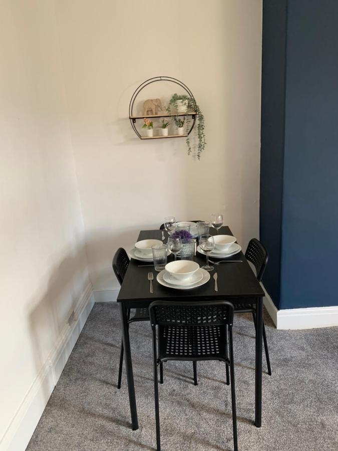 Windsor 4 - Spacious Beautiful 4 Bdrm Maisonette Nr Ncle Free Wifi Free Parking ゲーツヘッド エクステリア 写真
